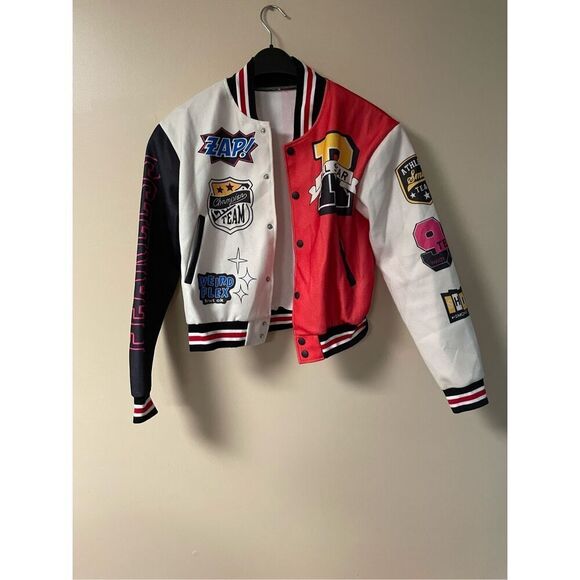 Unbranded Women’s Small Red White Cropped Sports Varsity Jacket Streetwear - Picture 1 of 5